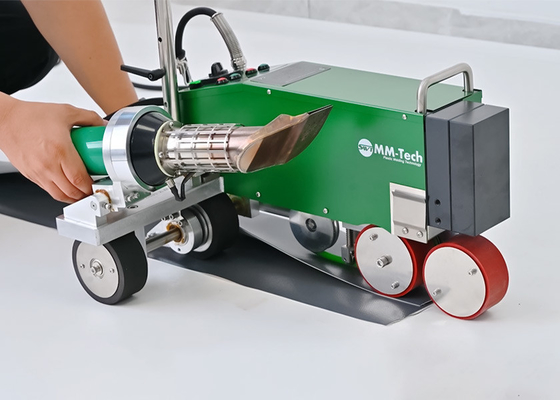 TPO Polymer Warmluftschweißmaschine 4200W Warmluftleistung 40mm Schweißdüse
