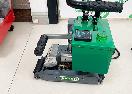 Temperaturregelung CX900 1400W Geomembran-Schweißmaschine für Fischteich