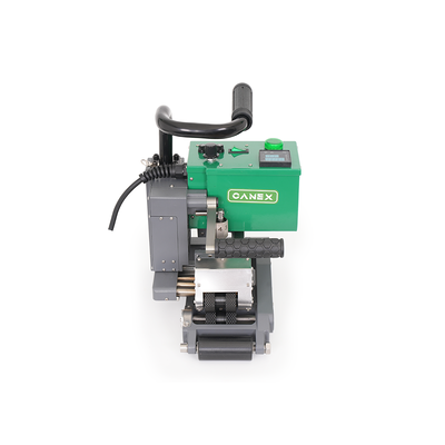 CX900 HDPE Fast Powerful Geo-Membrane Overlap Hot Wedge Welder For Waterproof Landfill Project
