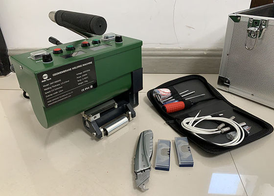 SWT-NSGM2 0.2mm - 2.0mm HDPE heißer Keil-Schweißer mit der gleichen säumenden Seitenmethode