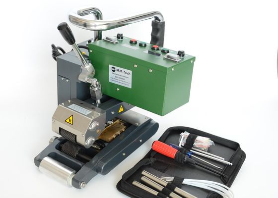 heißer Keil-Schweißer Automatic For HDPE 1800W Geomembrane 1.0-3.0mm SWT-NS900D